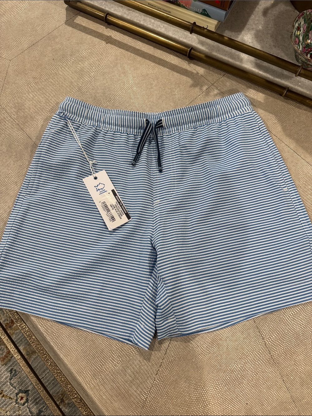 NWT Boys Southern Tide fully lined shorts/swim trunks
Size 8/10